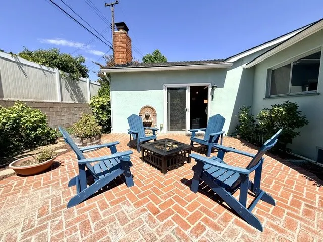 243 E Harrison
