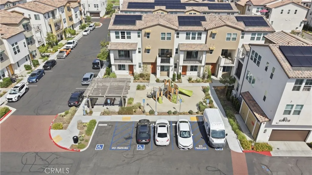 686 Limoncello Lane