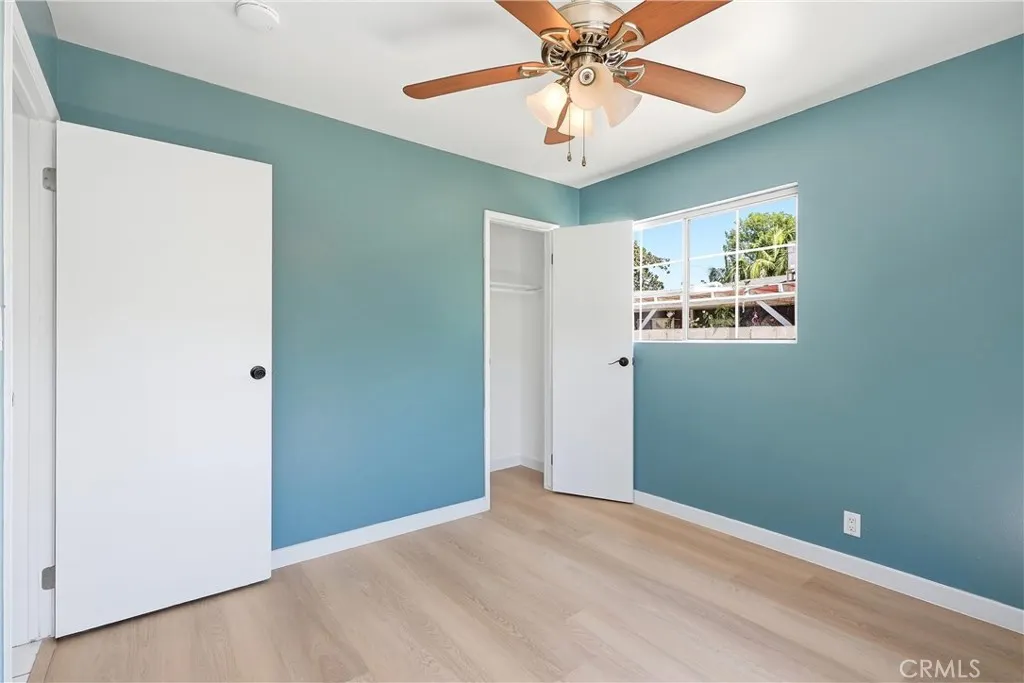 206 E Rosslynn