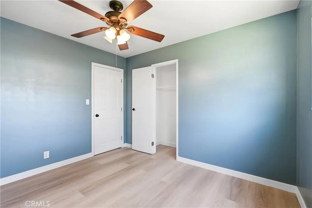 206 E Rosslynn