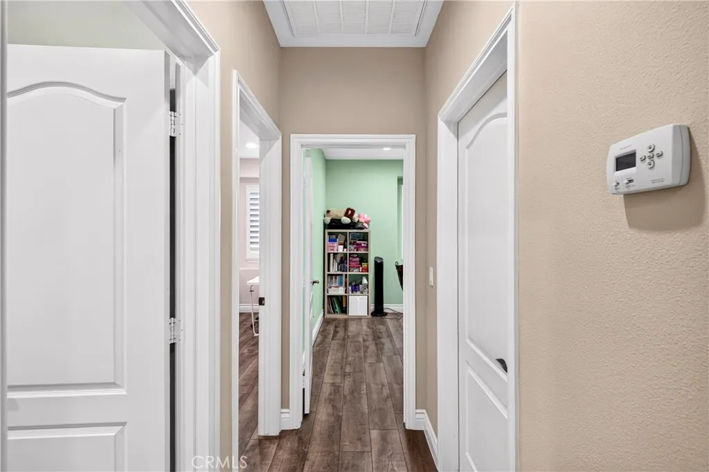 523 S Primrose