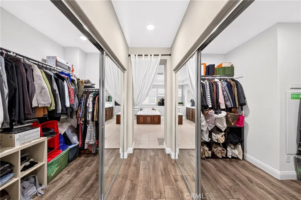 523 S Primrose