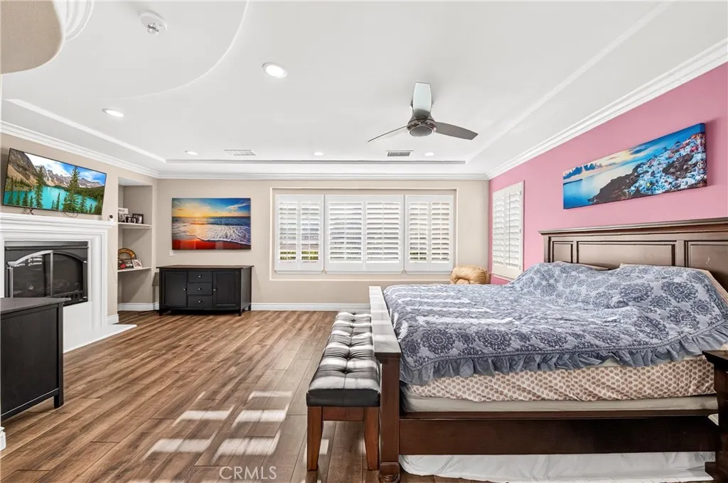 523 S Primrose
