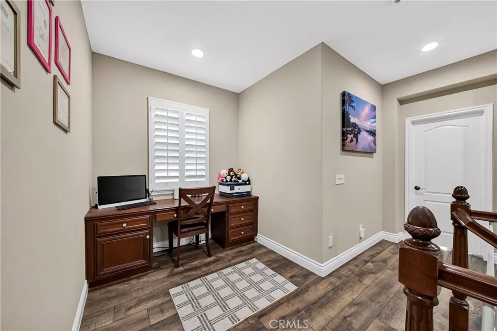 523 S Primrose