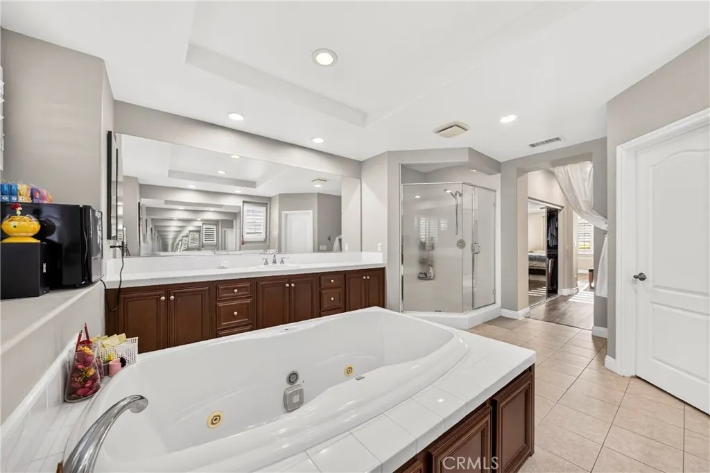 523 S Primrose