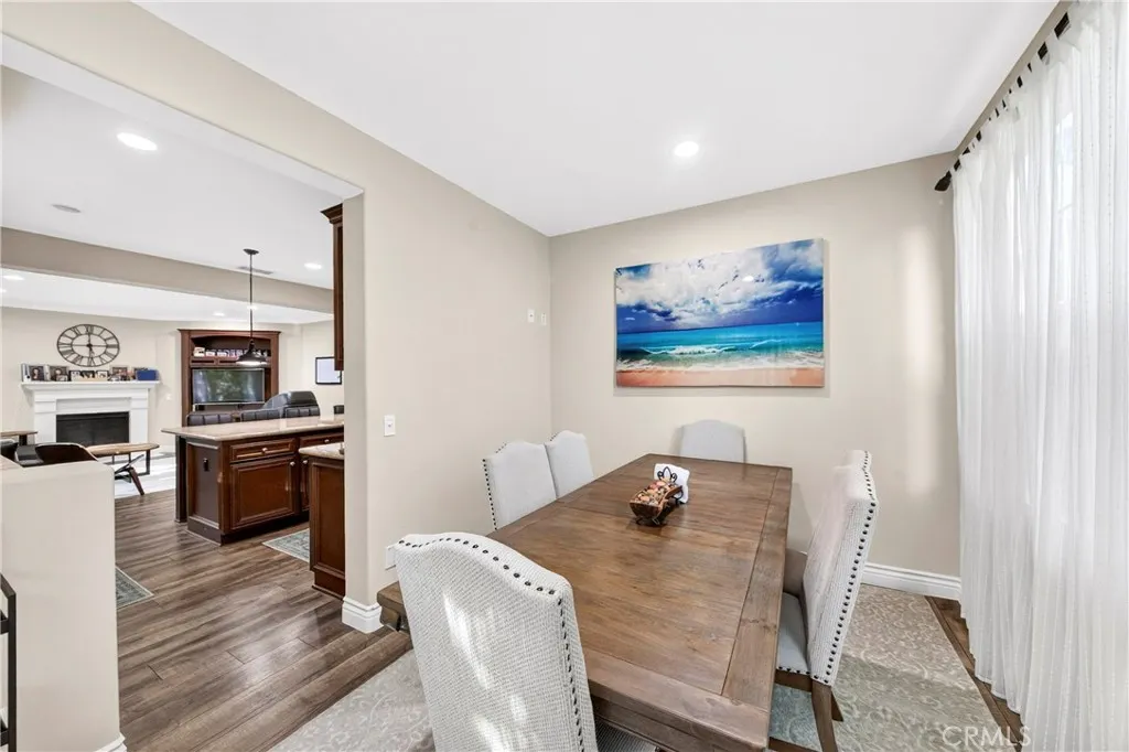 523 S Primrose