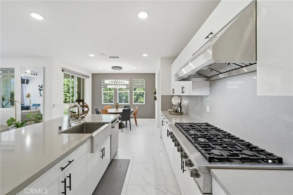 2605 E Tatum Lane