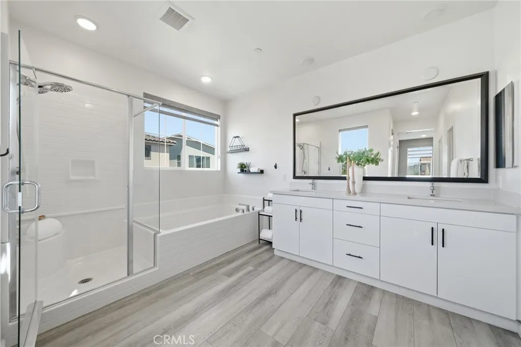 2605 E Tatum Lane