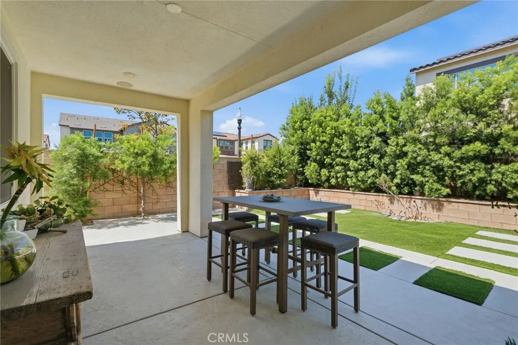 2605 E Tatum Lane