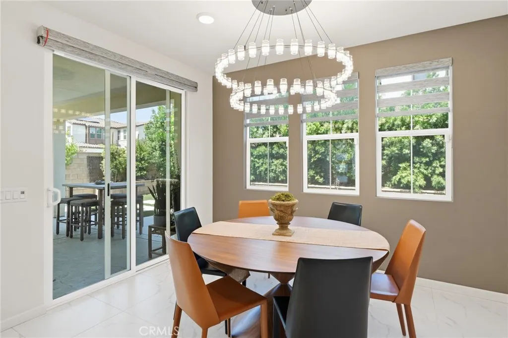 2605 E Tatum Lane
