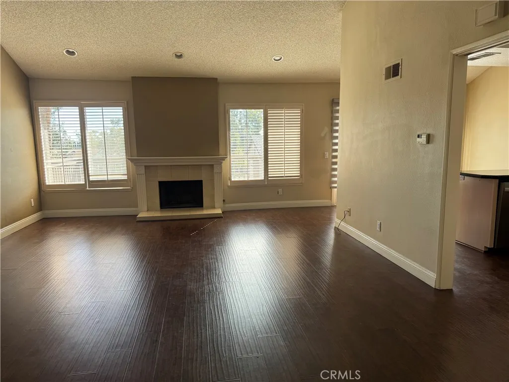 2310 Applewood