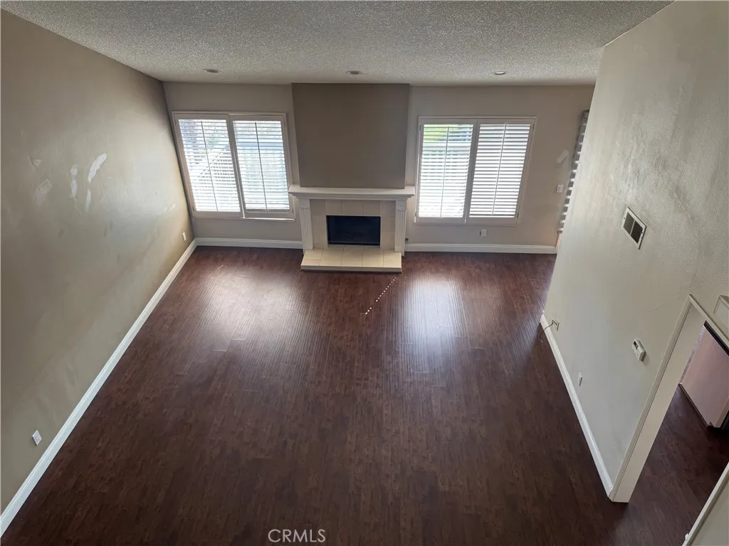 2310 Applewood