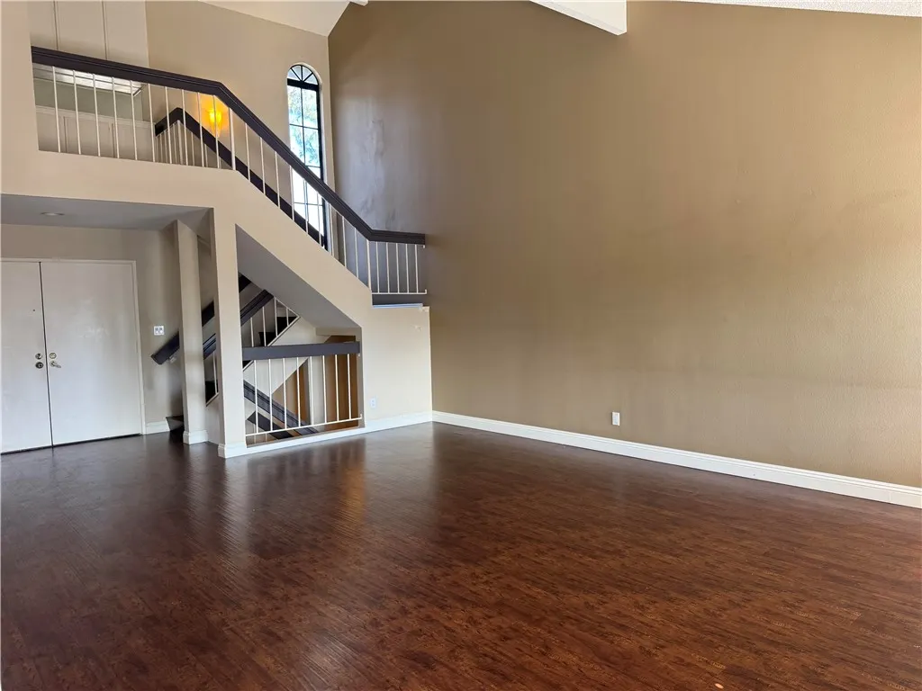 2310 Applewood