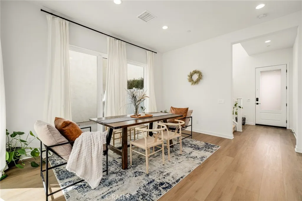 4446 S Forsyth Paseo