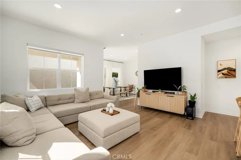 4446 S Forsyth Paseo