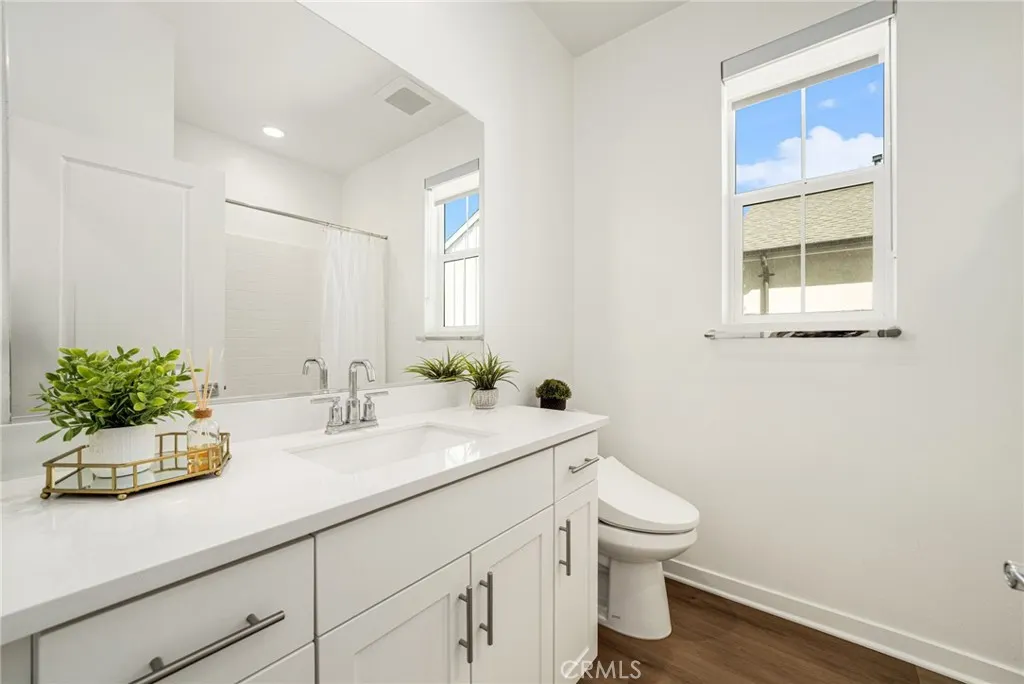 4446 S Forsyth Paseo