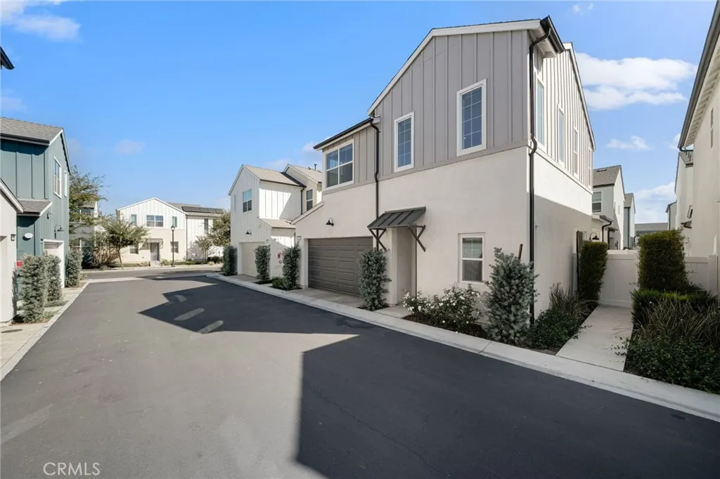4446 S Forsyth Paseo