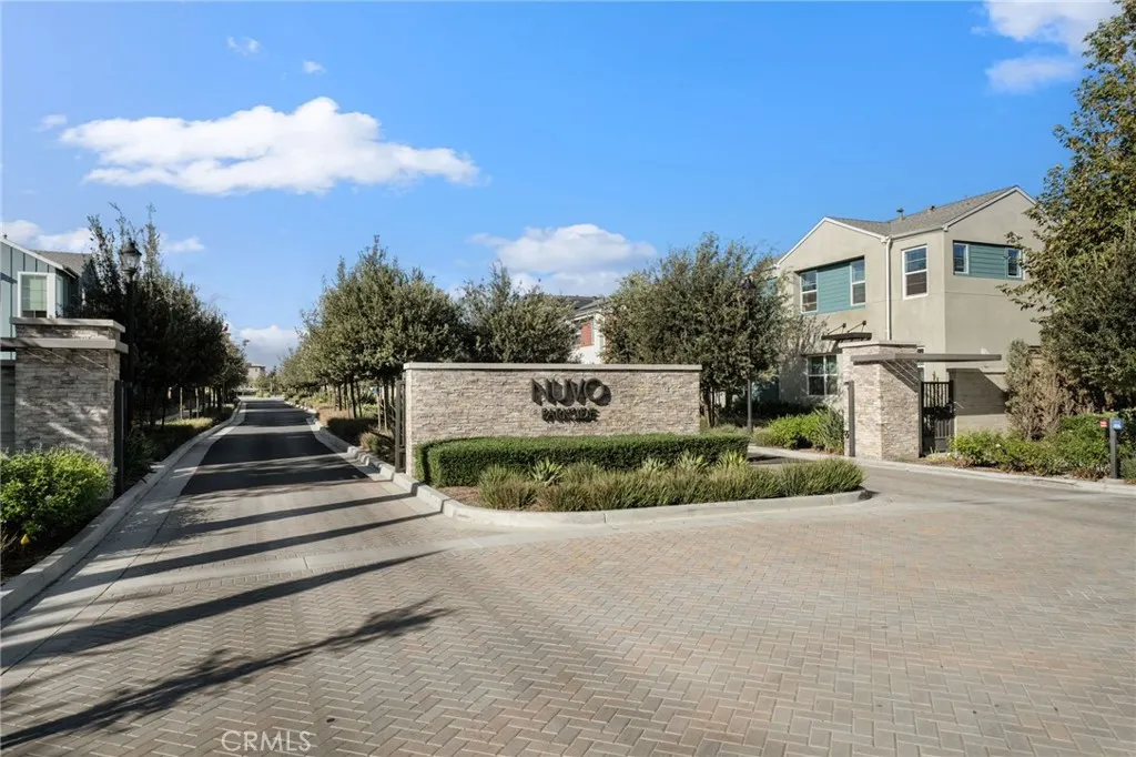 4446 S Forsyth Paseo