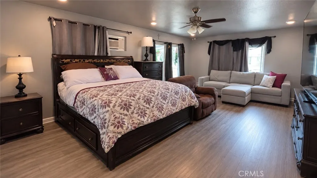 746 E El Morado Court