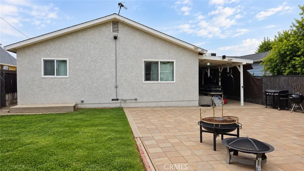 746 E El Morado Court