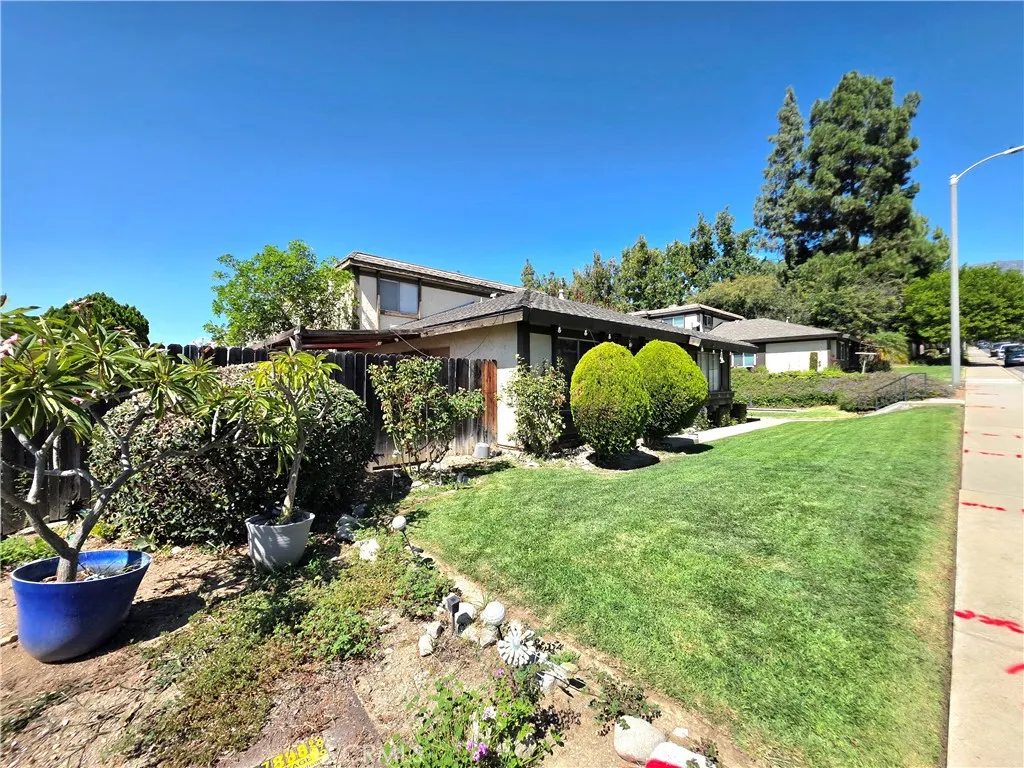 1011 Cotter Avenue #12A