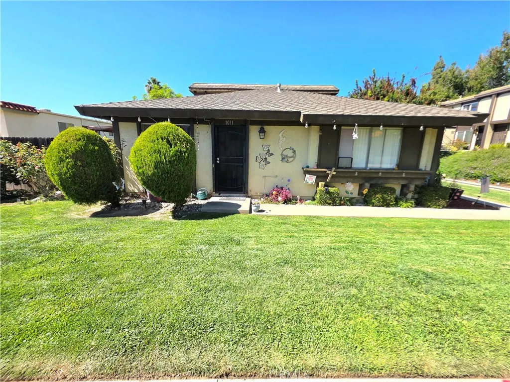 1011 Cotter Avenue #12A