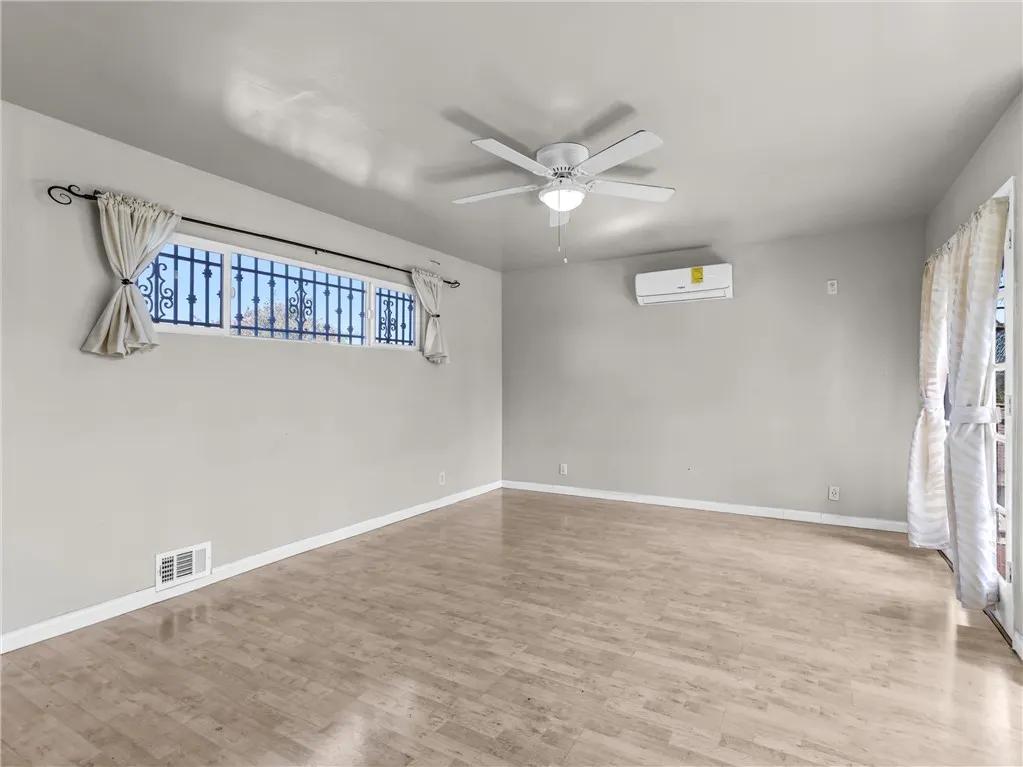12834 Salisbury