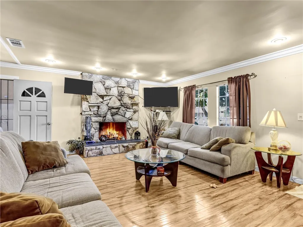 12834 Salisbury