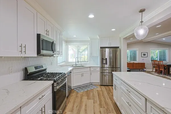1361 Canyon Lake #58
