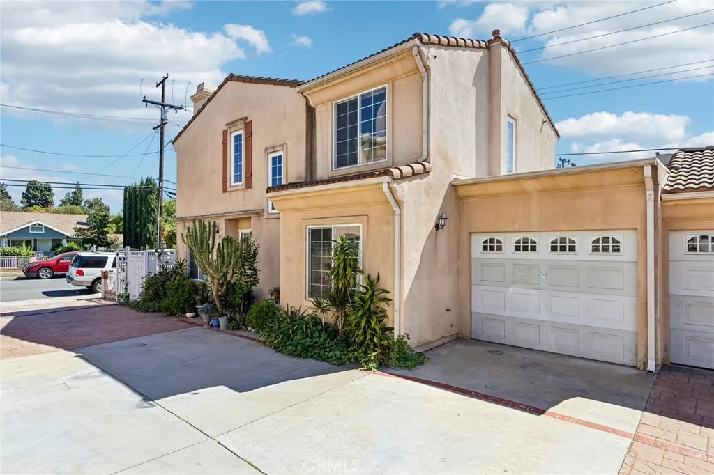 3947 La Rica Avenue #A