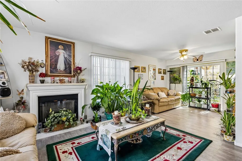 3947 La Rica Avenue #A