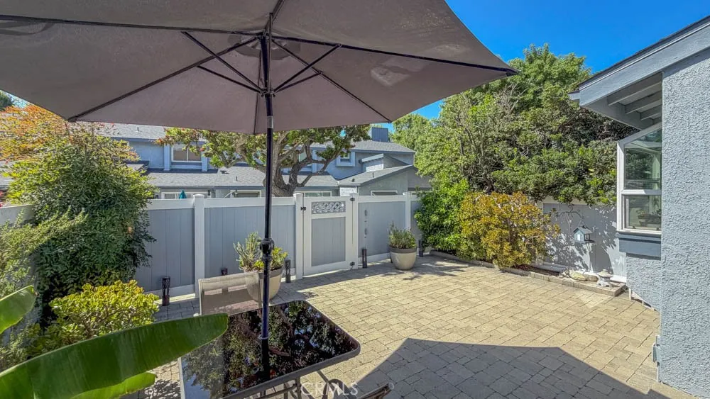 900 W Sierra Madre #65
