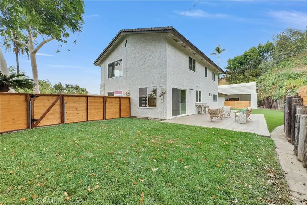 3146 E Los Cerillos Drive