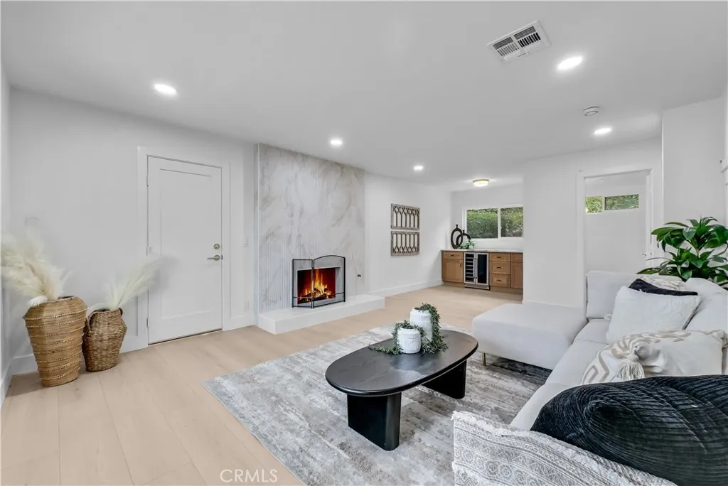 3146 E Los Cerillos Drive