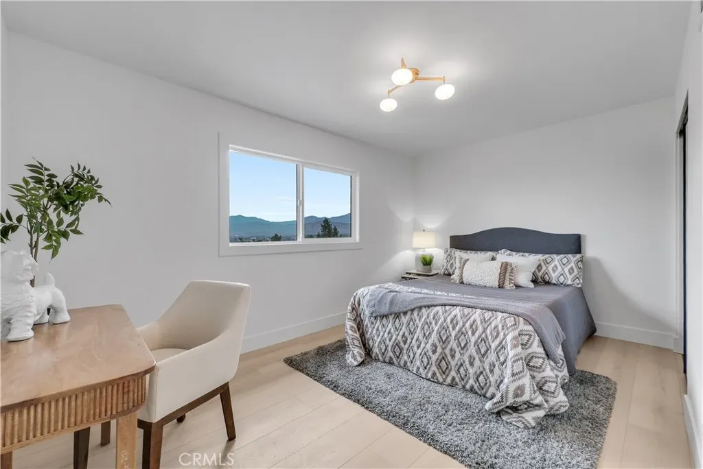 3146 E Los Cerillos Drive