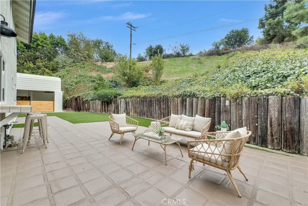 3146 E Los Cerillos Drive