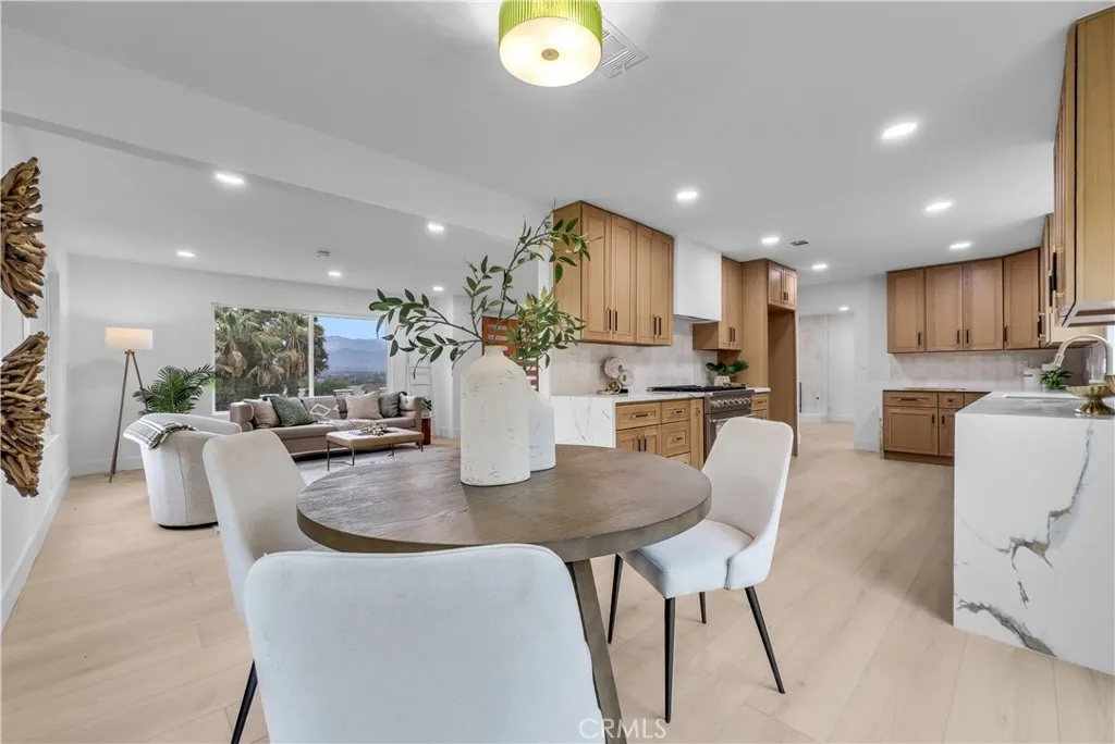 3146 E Los Cerillos Drive
