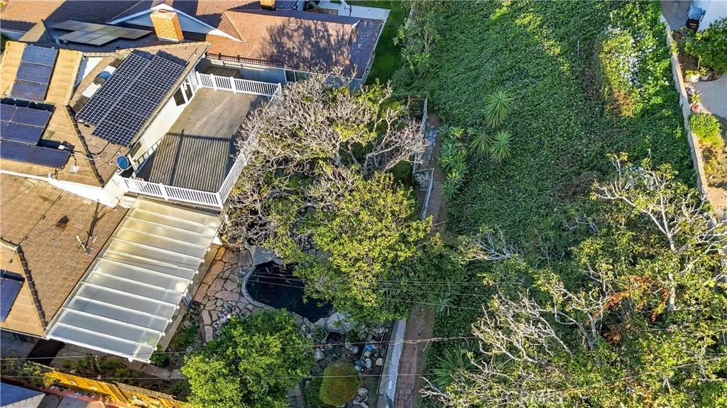 300 W Wedgewood