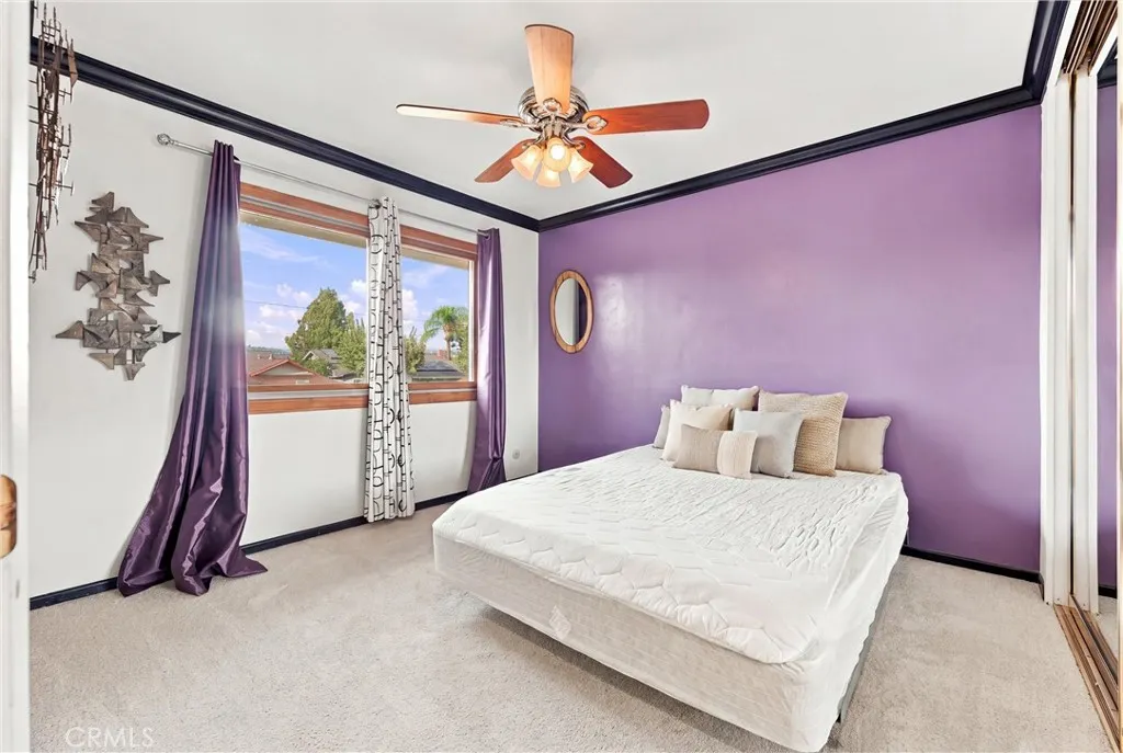 300 W Wedgewood