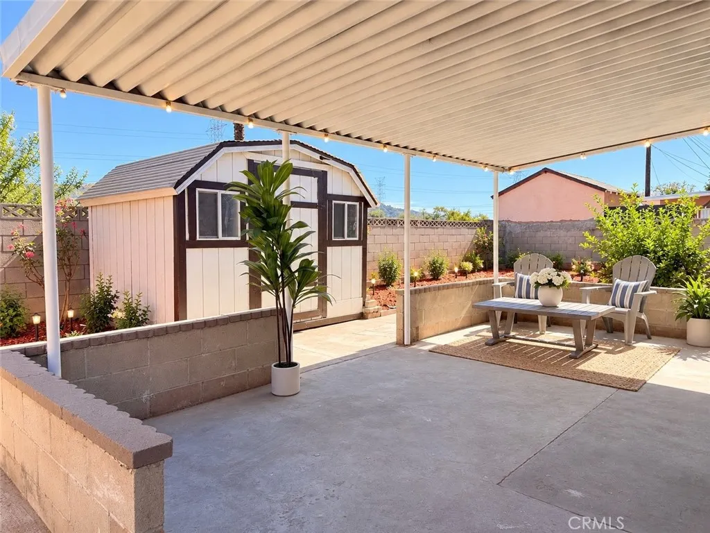 2332 Silverbay