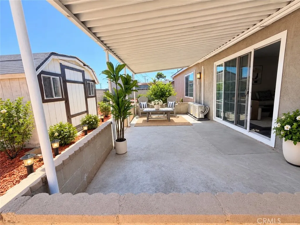 2332 Silverbay