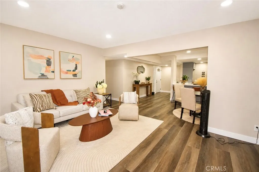 2332 Silverbay