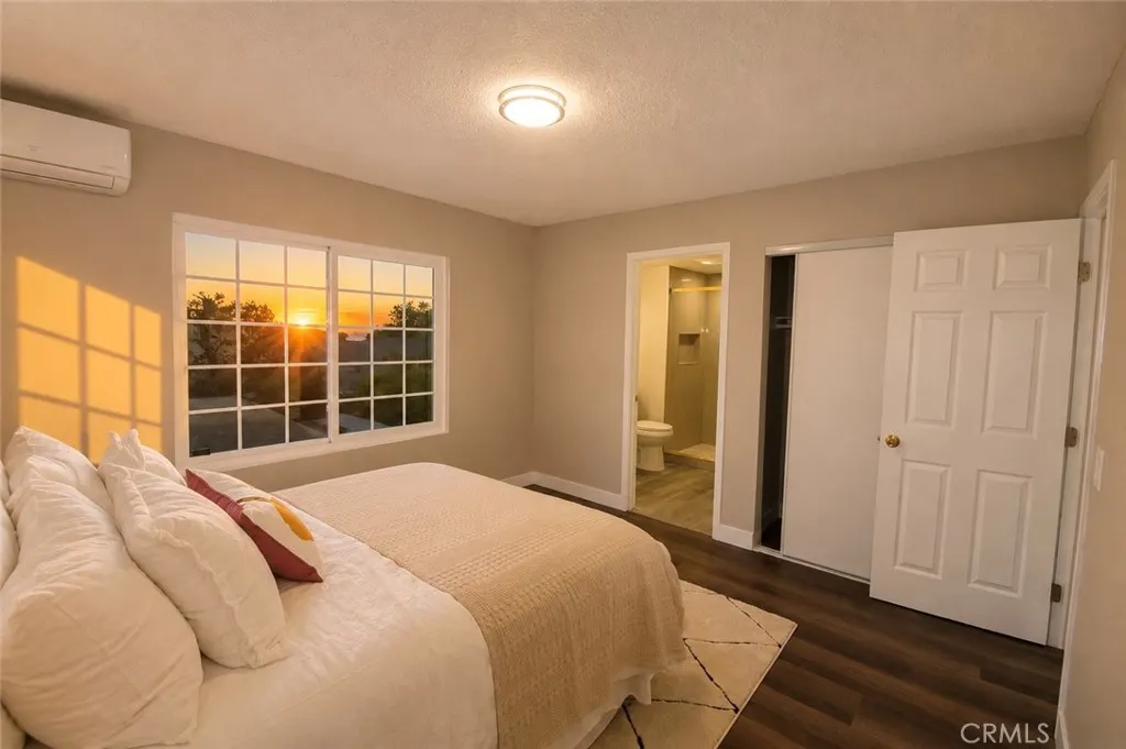 2332 Silverbay