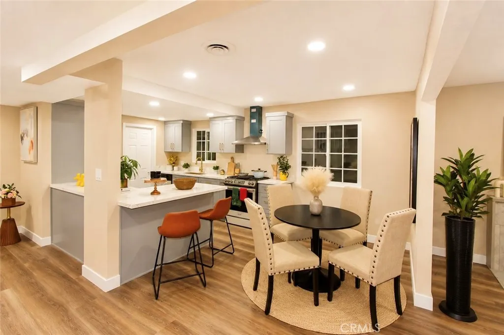 2332 Silverbay