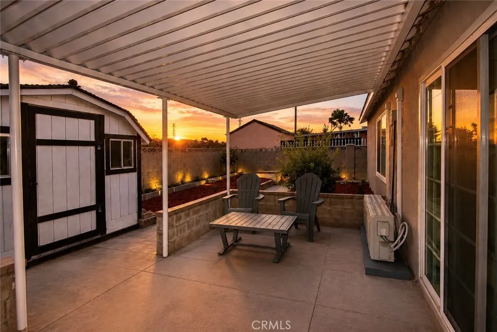 2332 Silverbay