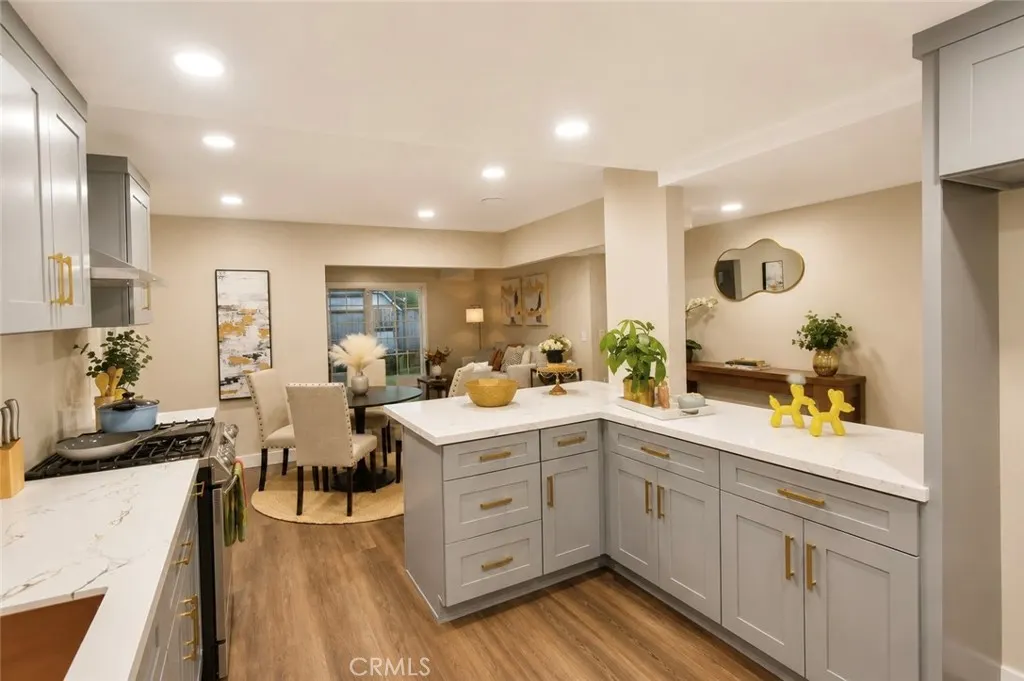 2332 Silverbay