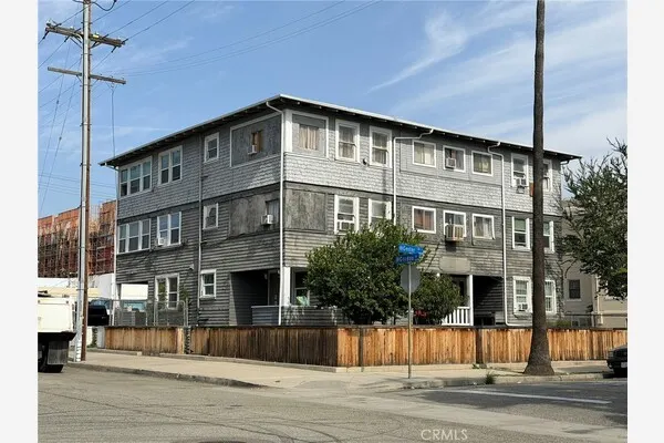 285 W Center Street