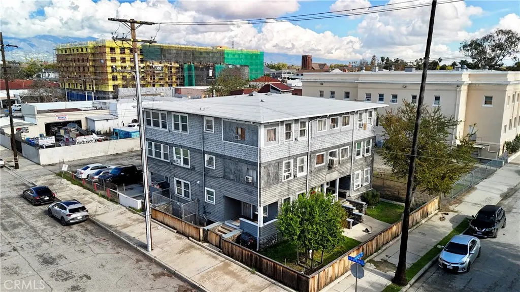 285 W Center Street