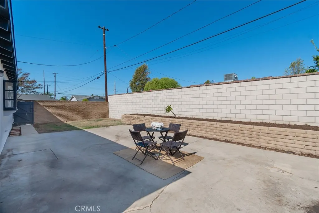 2101 Muir Way