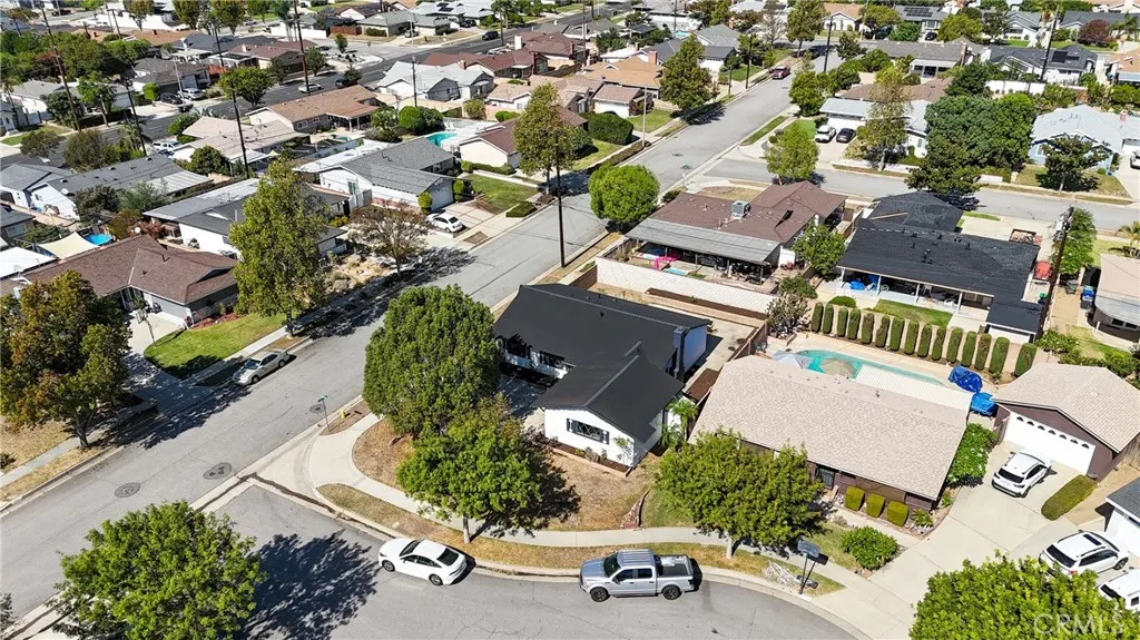 2101 Muir Way